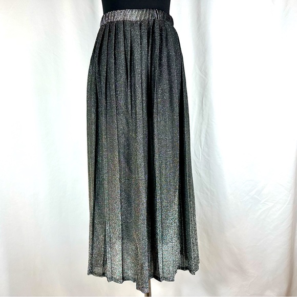 VINTAGE SPARKLY PLEATED MIDI SKIRT - Picture 7 of 8